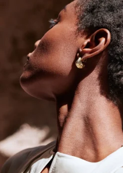 Eroz Stud Earrings