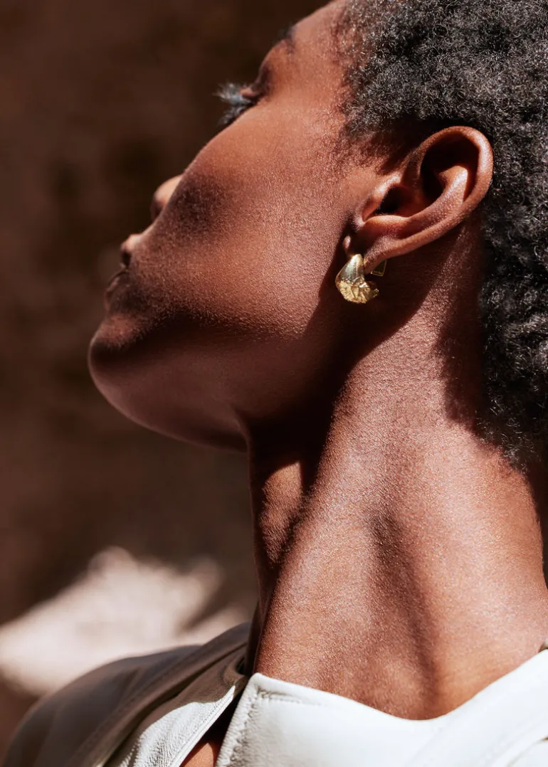 Eroz Stud Earrings