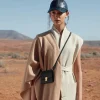 Numéro Sept Crossbody Wallet