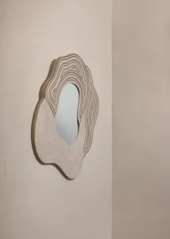 Oco Mirror