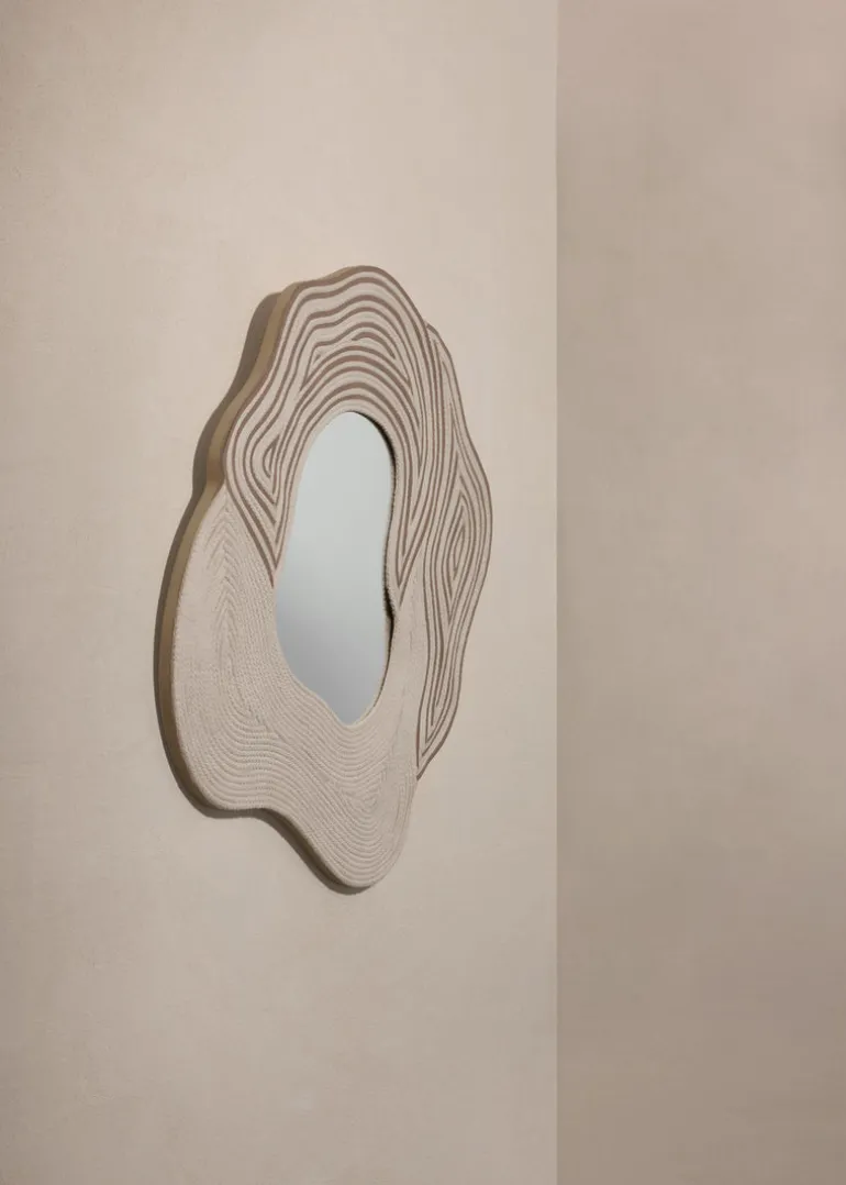 Oco Mirror